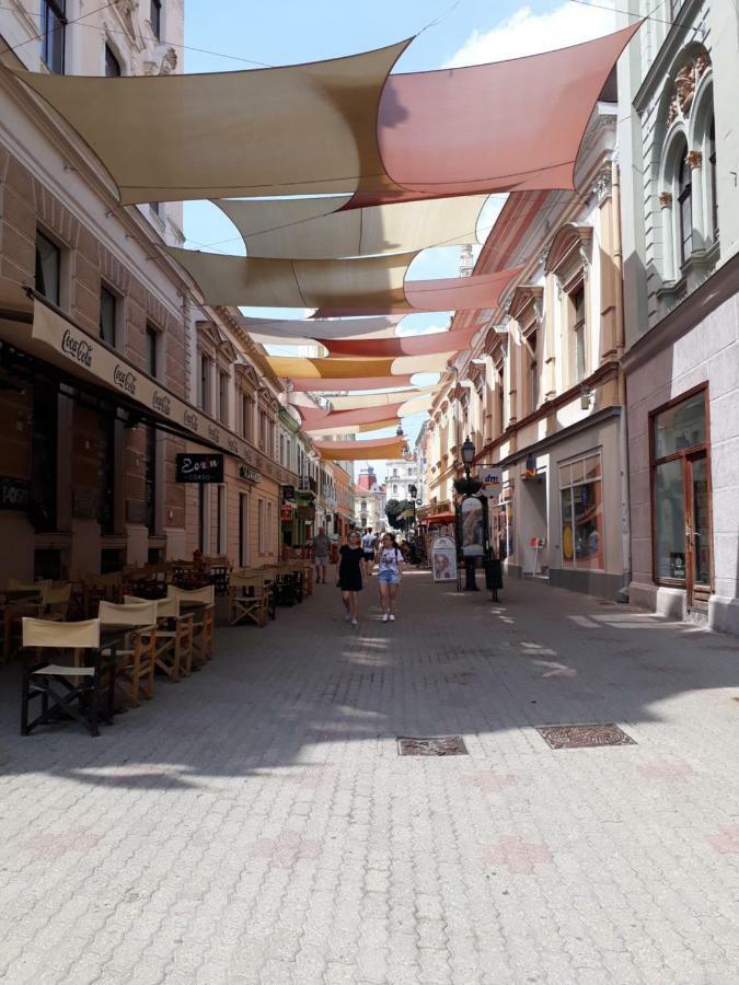 Sunny City Center Πετς Εξωτερικό φωτογραφία